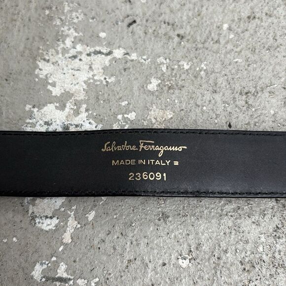 Ferragamo leather belt - Picture 3 of 5